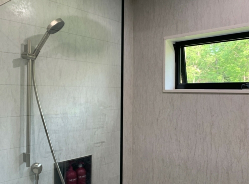 wetwallshowerB